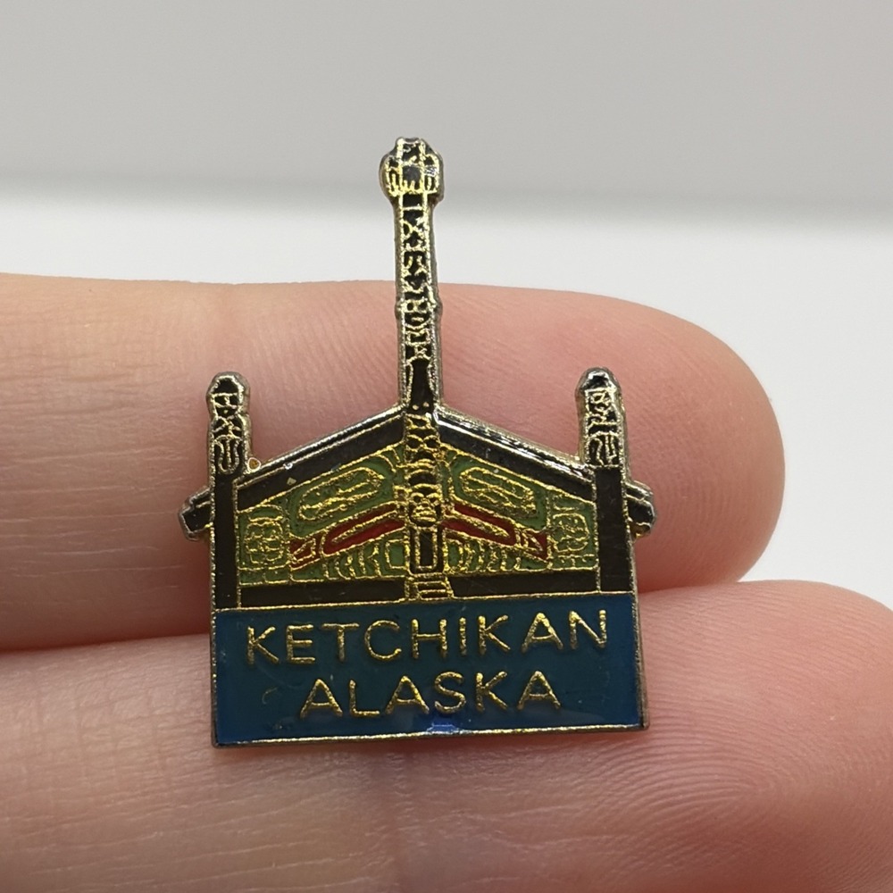 Ketchikan Alaska USA Souvenir Travel Lapel Hat Pin